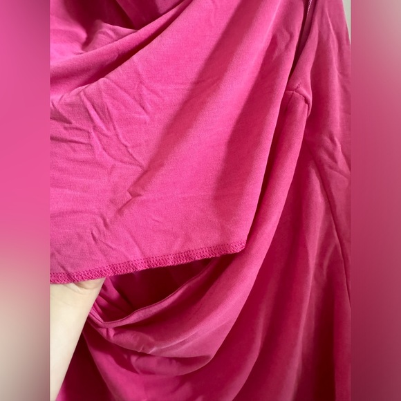 NWT bright pink top! - Picture 3 of 6